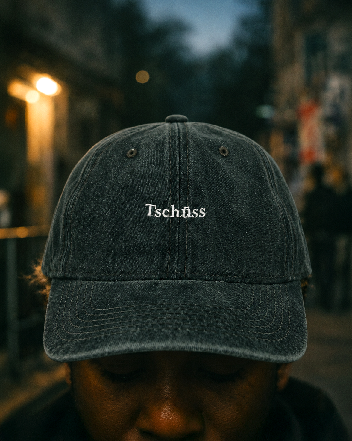 Tchüss
